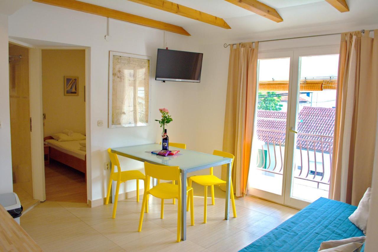 Apartments Cala Biograd Na Moru Ngoại thất bức ảnh