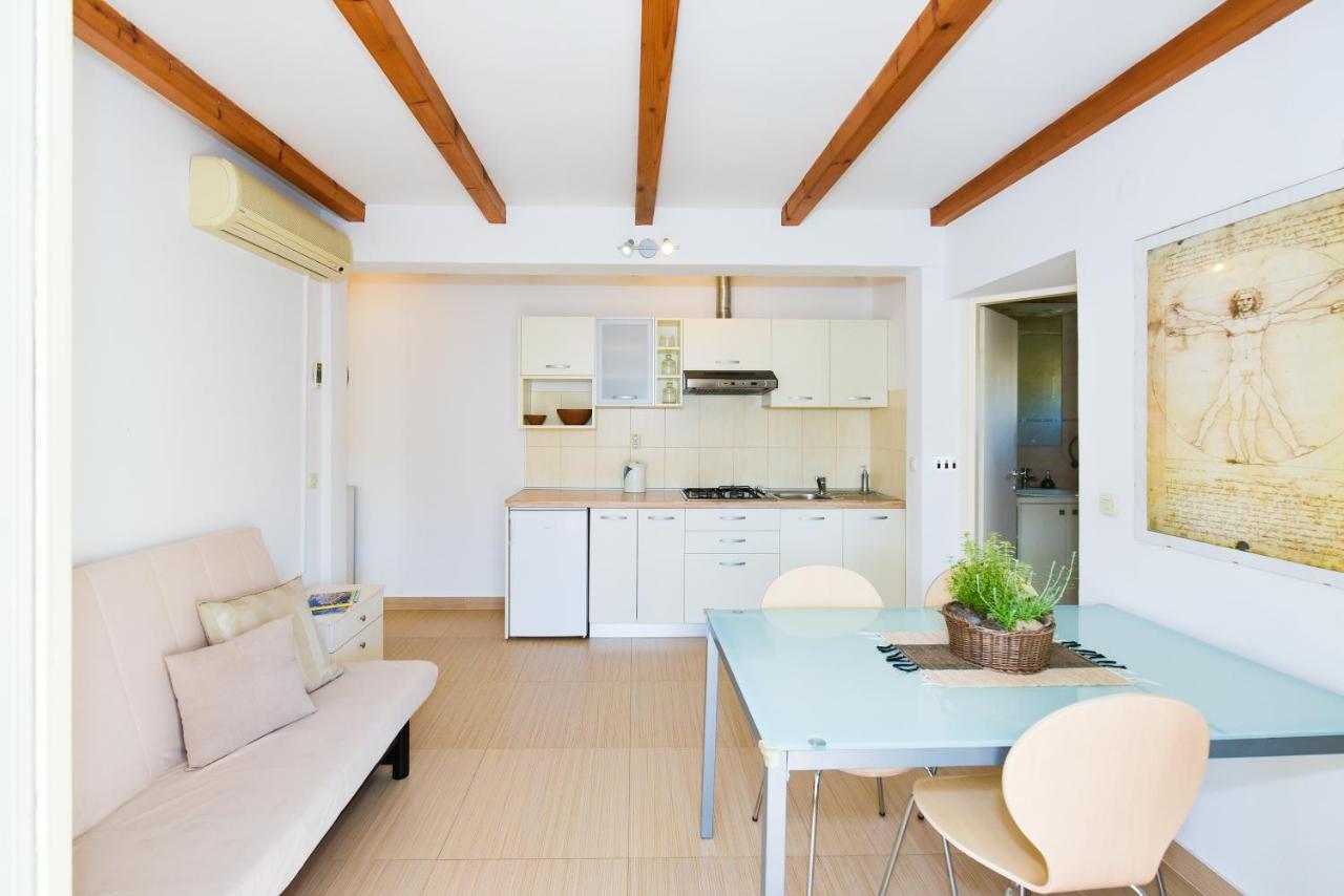 Apartments Cala Biograd Na Moru Ngoại thất bức ảnh